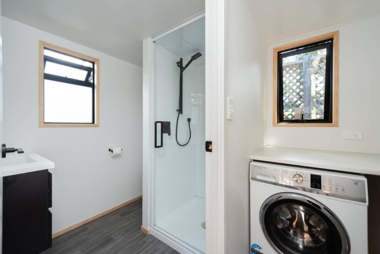 Villa Cozy Tiny House Hideaway Tauranga Exterior foto